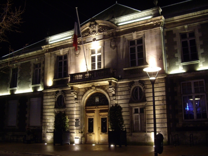 Ancien hotel de ville de Caudéran. - Bordeaux