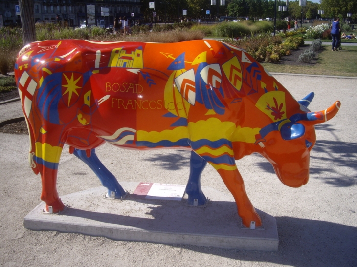 Vachement belle la vache de la Cow Parade !!! - Bordeaux