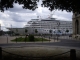 Photo suivante de Bordeaux Le paquebot Crystal Symphony à quai, 238 mètres de long, 1550 passagers.