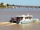 Photo précédente de Bordeaux Bateau de transport de passager du réseau TBC sur la Garonne.