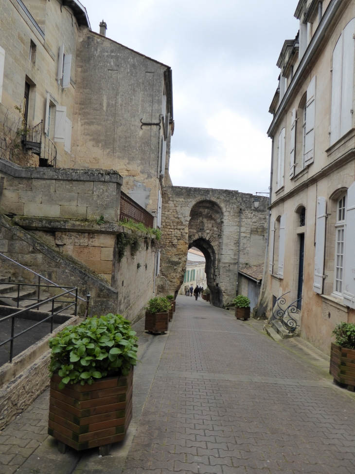 La porte de la mer - Bourg