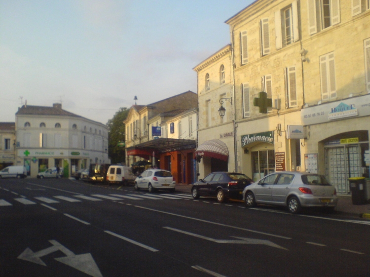 Place Aristide Briand - Castelnau-de-Médoc