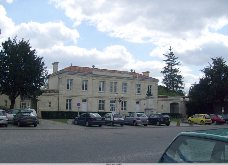  - Castelnau-de-Médoc