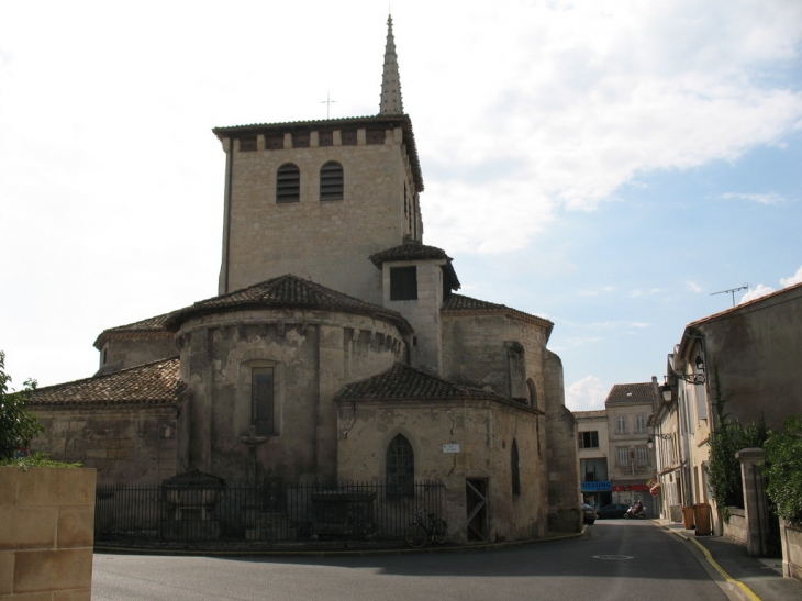 Eglise st jean Baptiste COUTRAS XI SIECLE