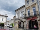 Photo suivante de Créon Les Arcades de la place de la Prévôté.