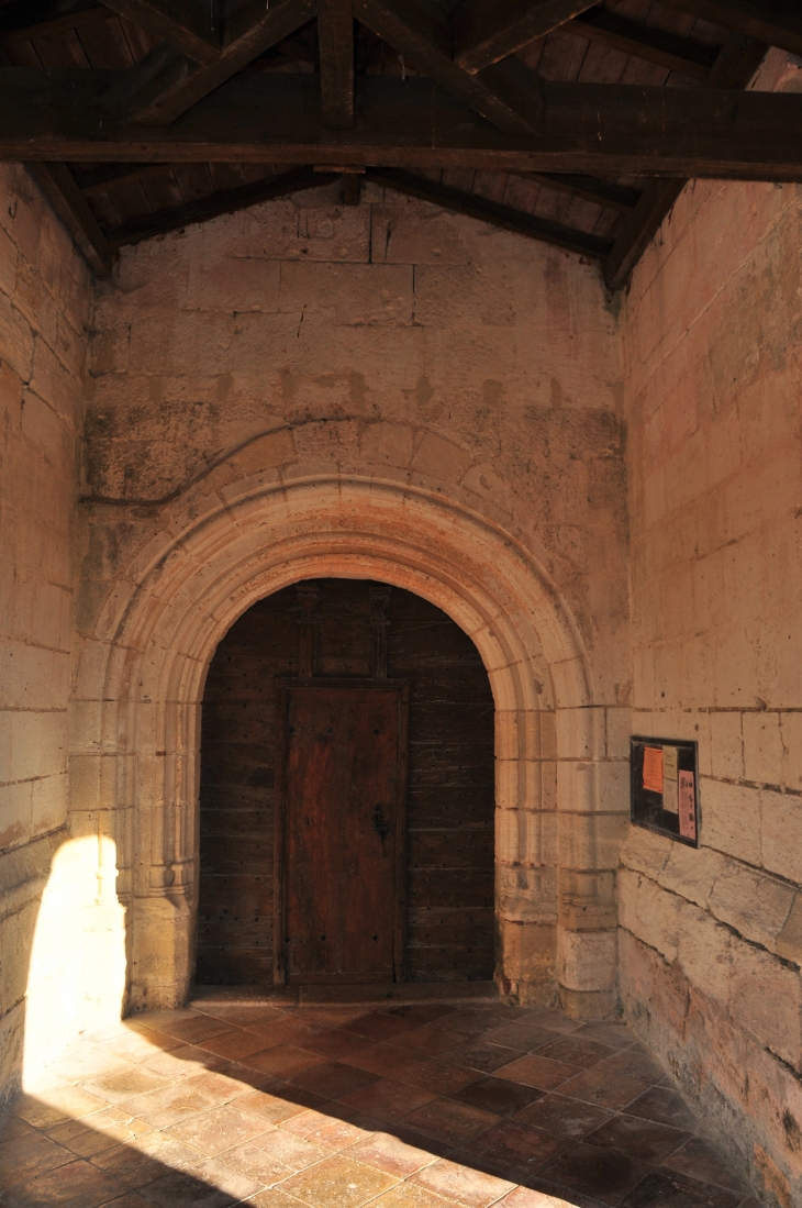 Porche de l'église - Daignac