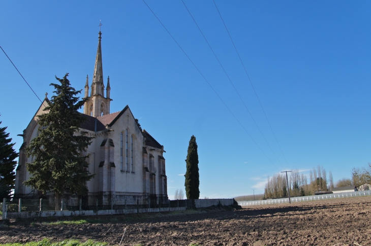 Eglise de la Nativité de la sainte Virge - 1763 et 1869. - Floudès