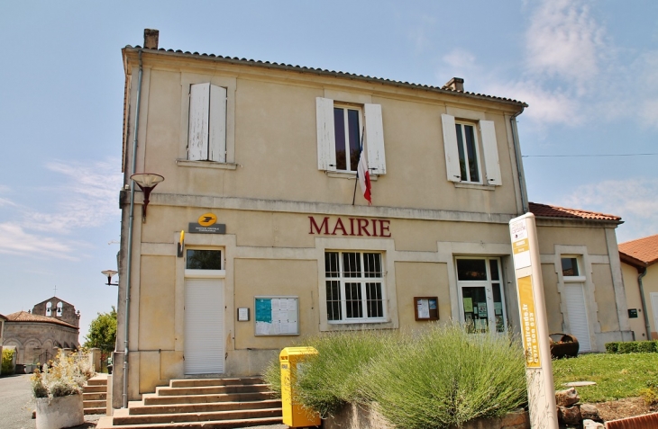 La Mairie - Francs