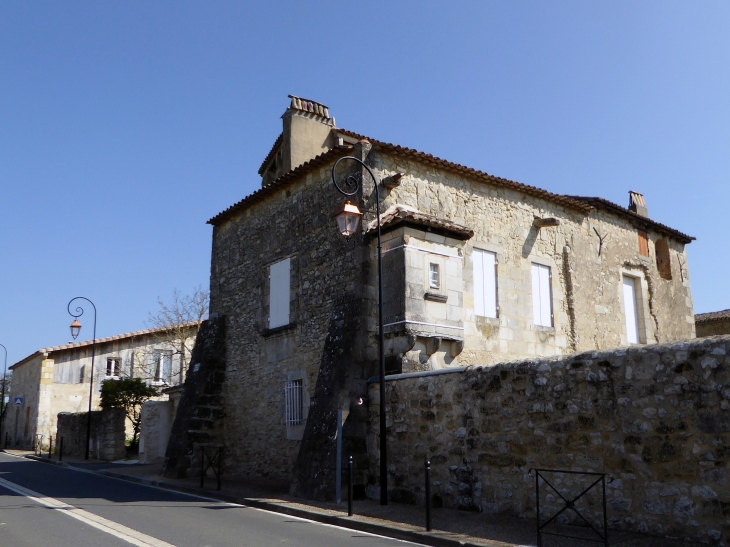 Maison médiévale - Fronsac