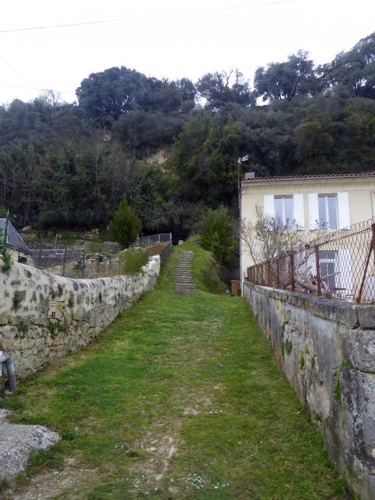 L'escalier des troglodytes - Gauriac