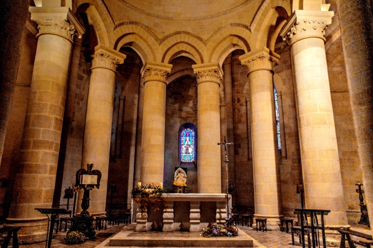 Abbatiale notre dame - Guîtres