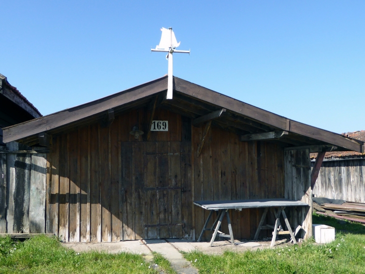 LARROS : cabane ostréicole - Gujan-Mestras