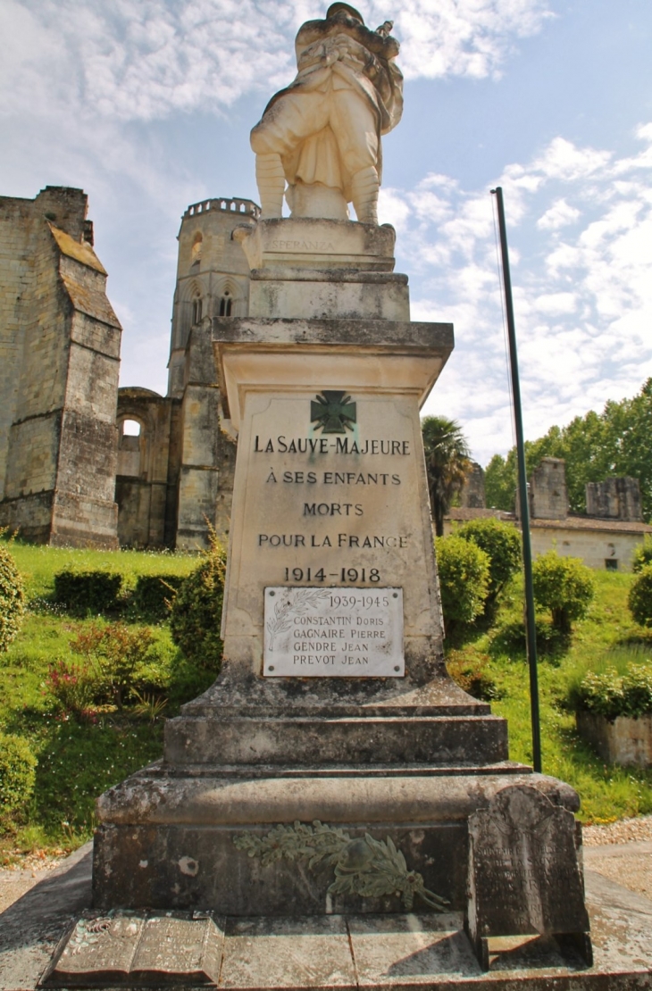 Monument aux Morts - La Sauve