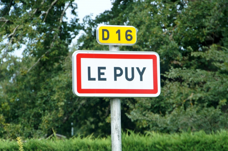 Origine du nom : du latin  - Le Puy