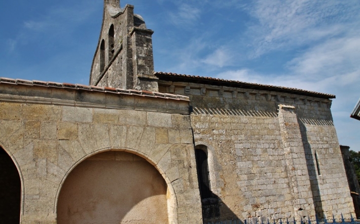 <<église Saint-Etienne - Loupes