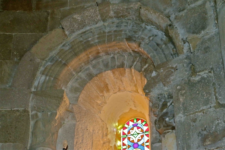 Eglise Saint Sathurnin, styles roman et gothique - Mauriac