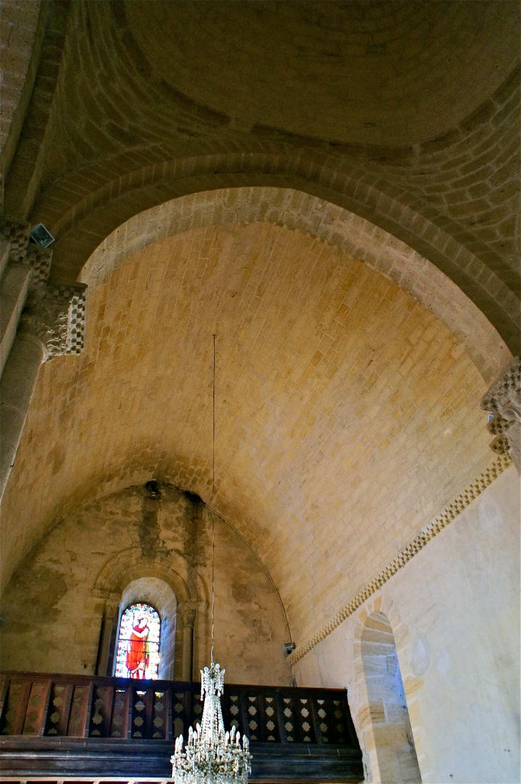 Eglise Saint Sathurnin, styles roman et gothique - Mauriac