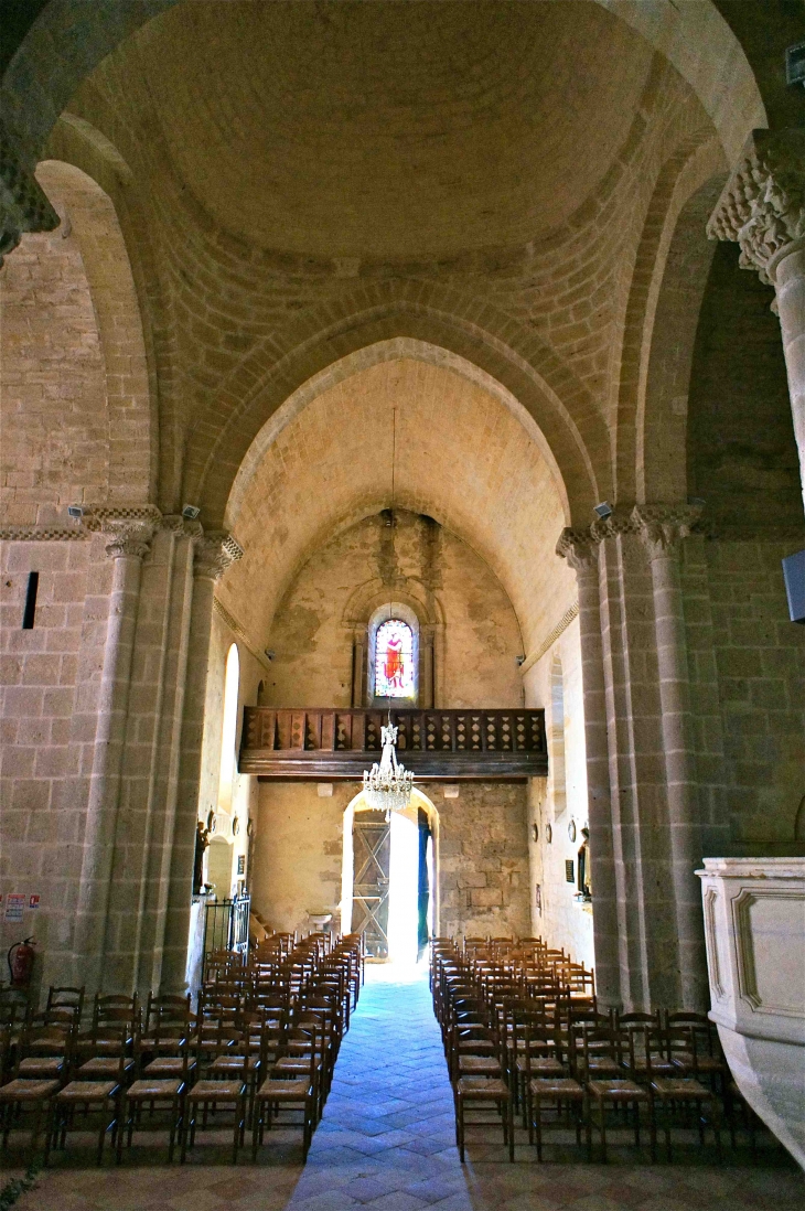 Eglise Saint Sathurnin, styles roman et gothique - Mauriac