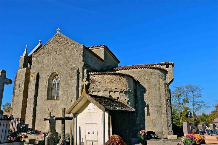 Eglise Saint Sathurnin, styles roman et gothique - Mauriac