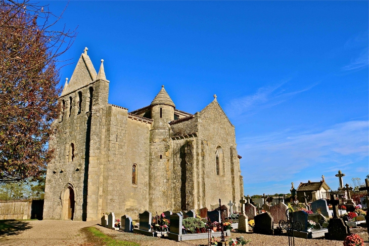 Eglise Saint Sathurnin, styles roman et gothique - Mauriac