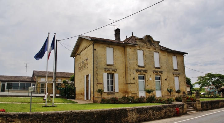 La Mairie - Naujan-et-Postiac