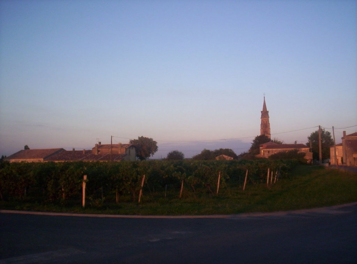 Entrée village - Pugnac