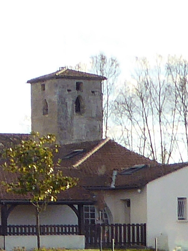 Vue sur l'église - Saint-Aubin-de-Médoc