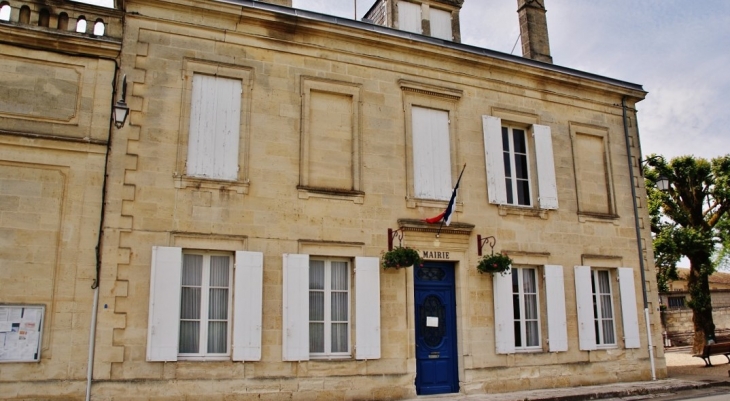 La Mairie - Saint-Christophe-des-Bardes