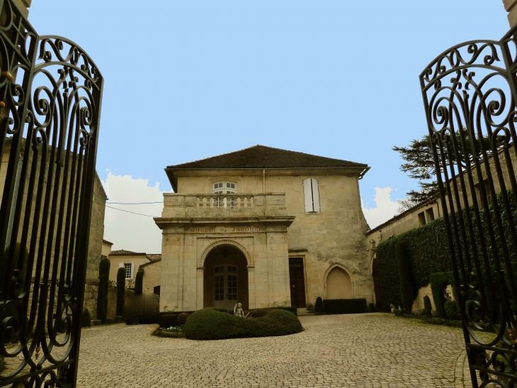 Le Couvent des Jacobins. - Saint-Émilion