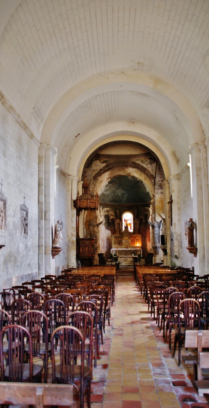 <<église Saint-Etienne - Saint-Étienne-de-Lisse