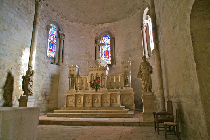 Eglise Notre Dame de la Nativité - Saint-Ferme