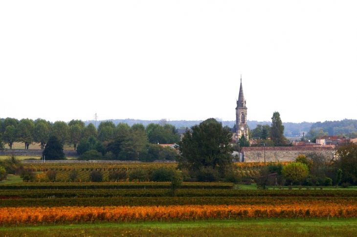 Vue du Bourg - Saint-Germain-d'Esteuil