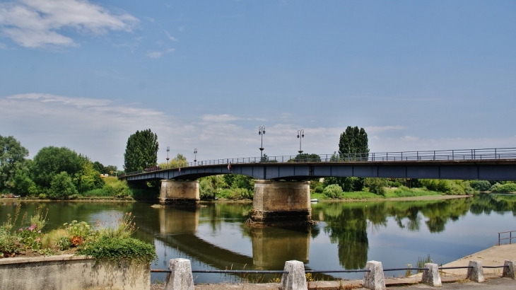 Pont sur la Dordogne - Saint-Jean-de-Blaignac