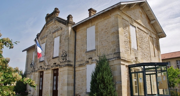 La Mairie - Saint-Laurent-des-Combes