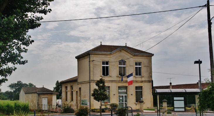 La Mairie - Saint-Pey-d'Armens