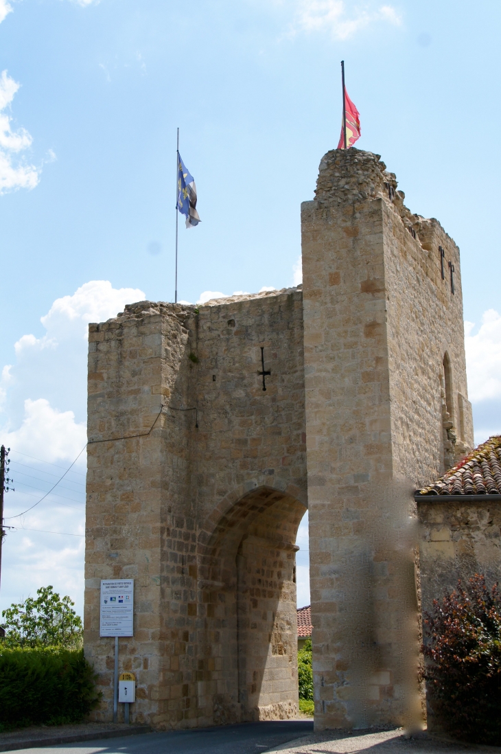 Porte Saint-Leger, au nord-est. - Sauveterre-de-Guyenne