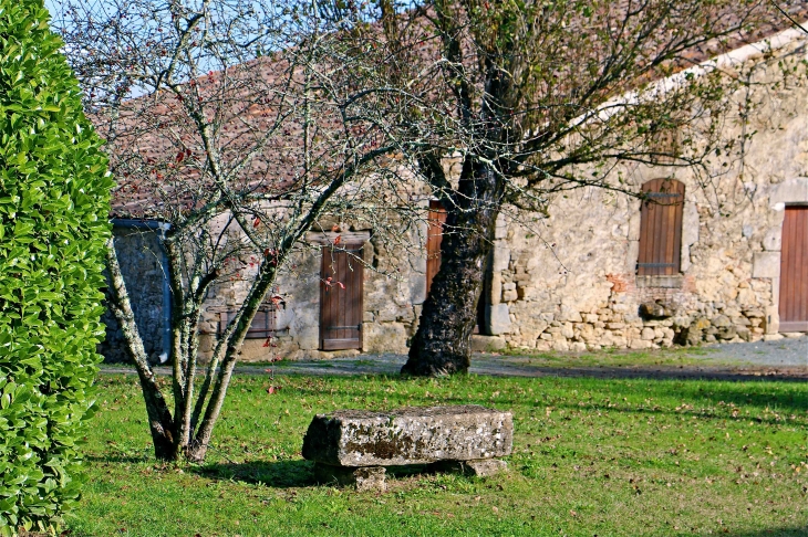 Au puch - Sauveterre-de-Guyenne