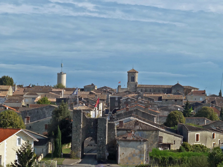 Vue sur la ville - Sauveterre-de-Guyenne