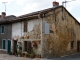 Photo suivante de Sauveterre-de-Guyenne Maison ancienne du village.