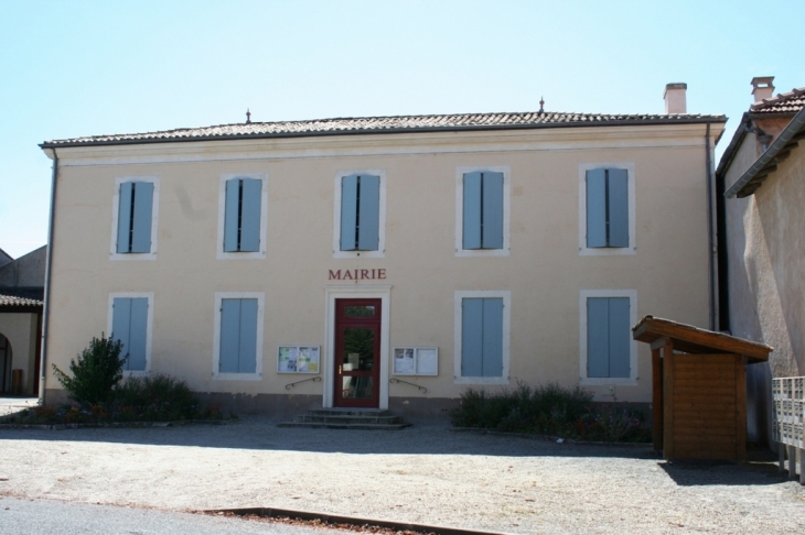 Mairie de Uzeste