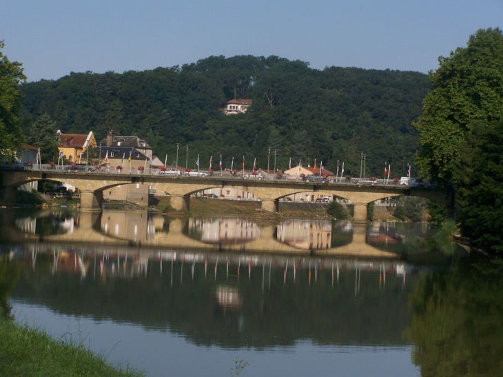 Pont vue du camping 