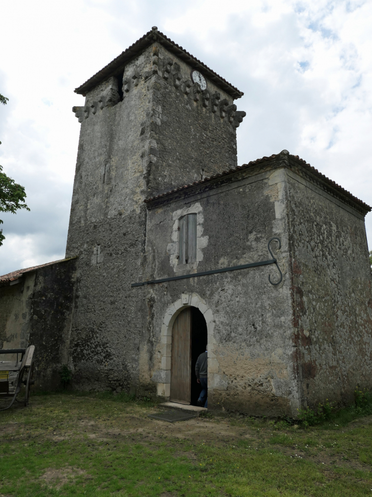 L'église de Ginx - Arue