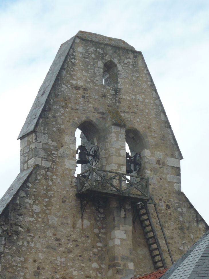 Eglise Saint-Philippe-et-Saint-Jacques, XIV° s. Buanes