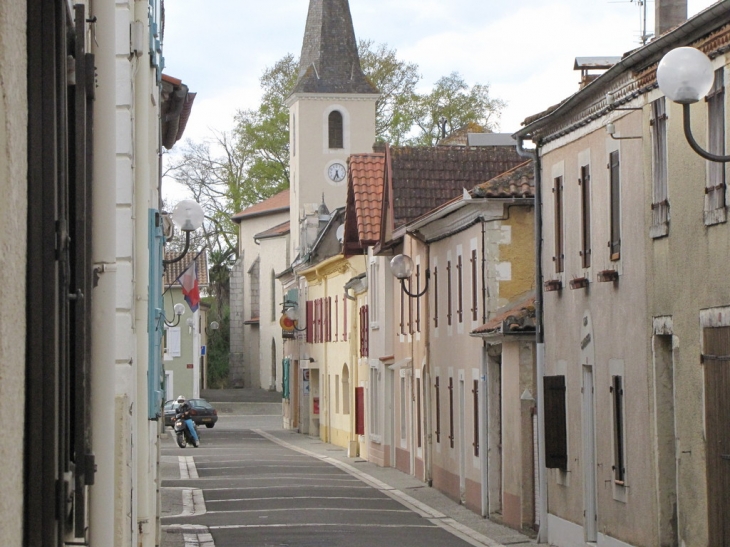 Le centre du bourg - Doazit