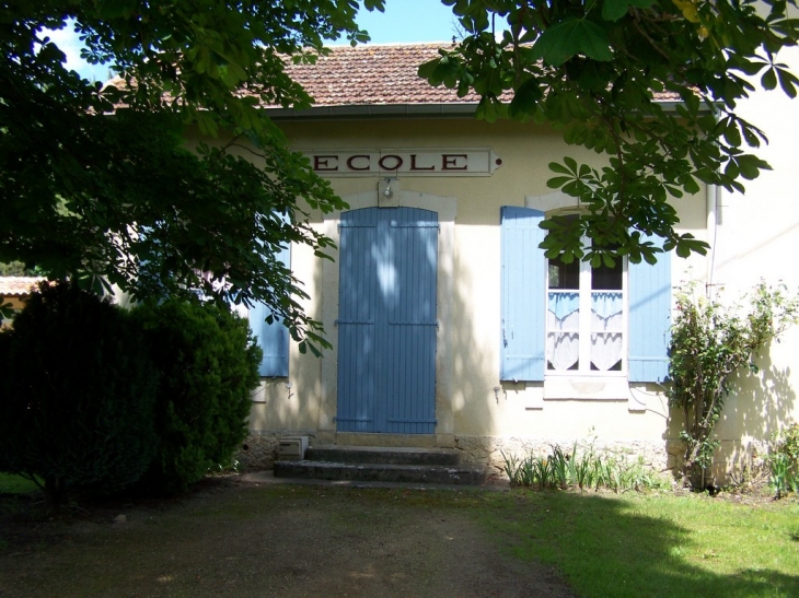 Ancienne école - Escalans