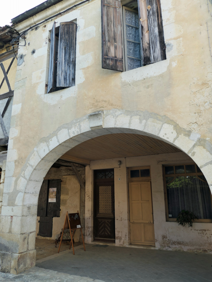 Place Royale - Labastide-d'Armagnac