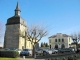 Photo suivante de Magescq L'église, la mairie.