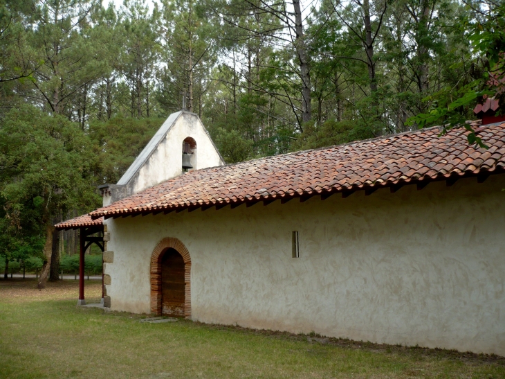 Chapelle Saint-Laurent-de-Maa. - Moliets-et-Maa