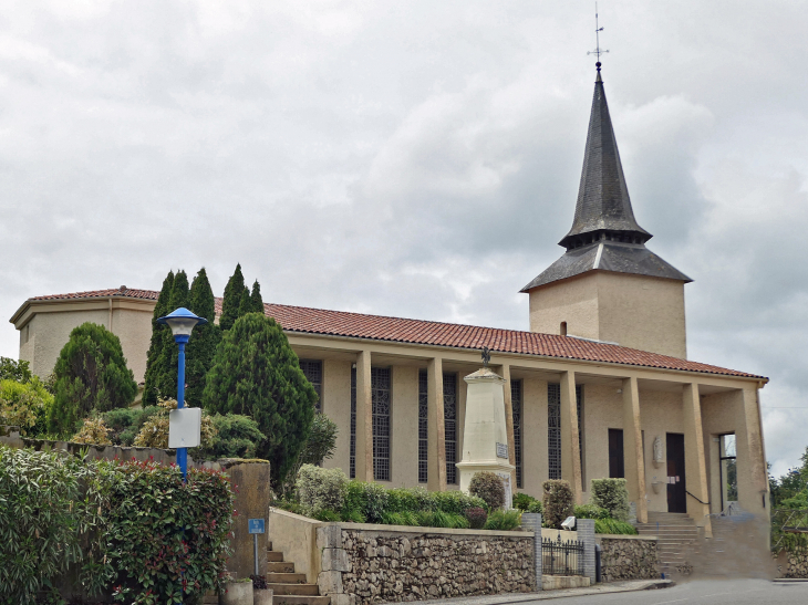 L'église - Sainte-Colombe