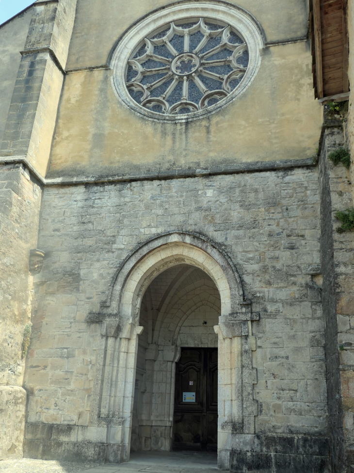 L'église abbatiale Saint Jean - Sorde-l'Abbaye